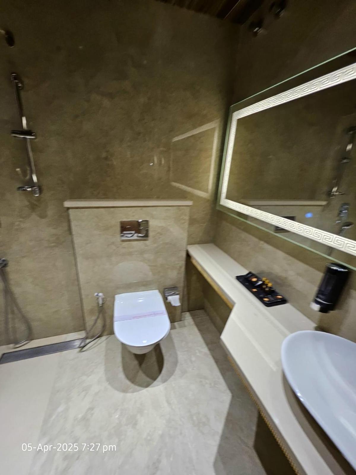 The Grand Suncity Hotel & Resorts Bhopal Eksteriør bilde