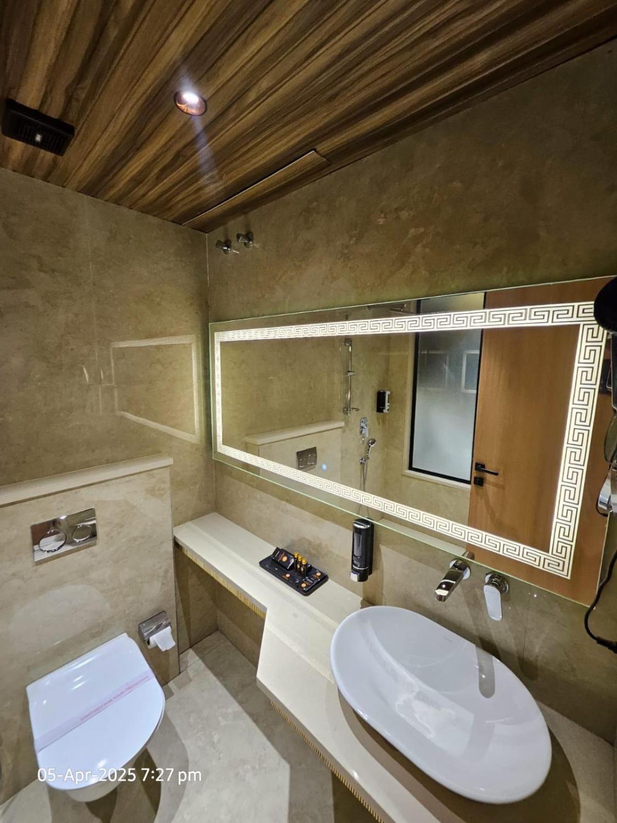 The Grand Suncity Hotel & Resorts Bhopal Eksteriør bilde